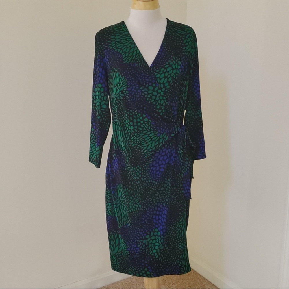 Anne Klein SZ 14, green multi faux wrap dress.